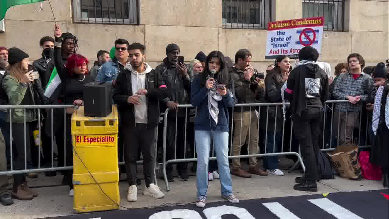 Maryam Iqbal mp4 video #2